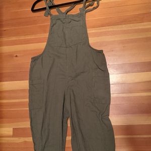 Aerie overalls, size medium